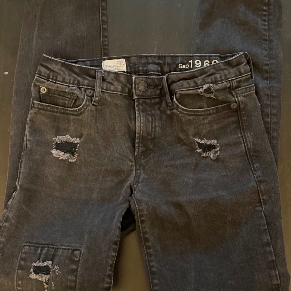GAP Always Skinny High-Rise Jeans 26R – Black Distressed Patchwork